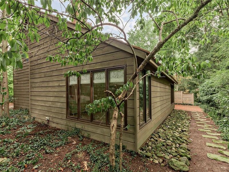 12616 Cedar Road, Cleveland Heights, OH 44106 Photo 43