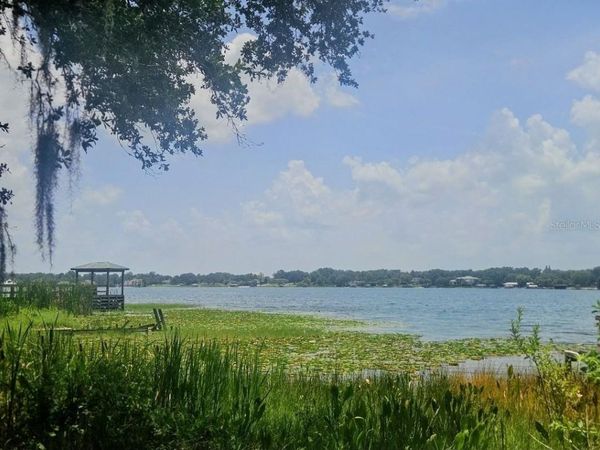 600 OLD EUSTIS ROAD , MOUNT DORA, FL 32757