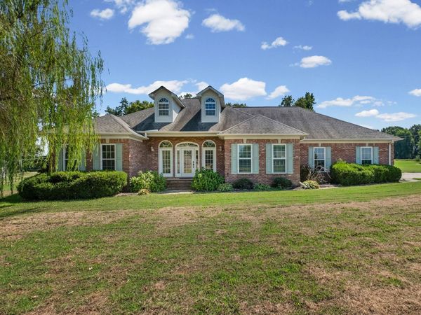 371 BRIERHEDGE RD, Covington, TN 38019