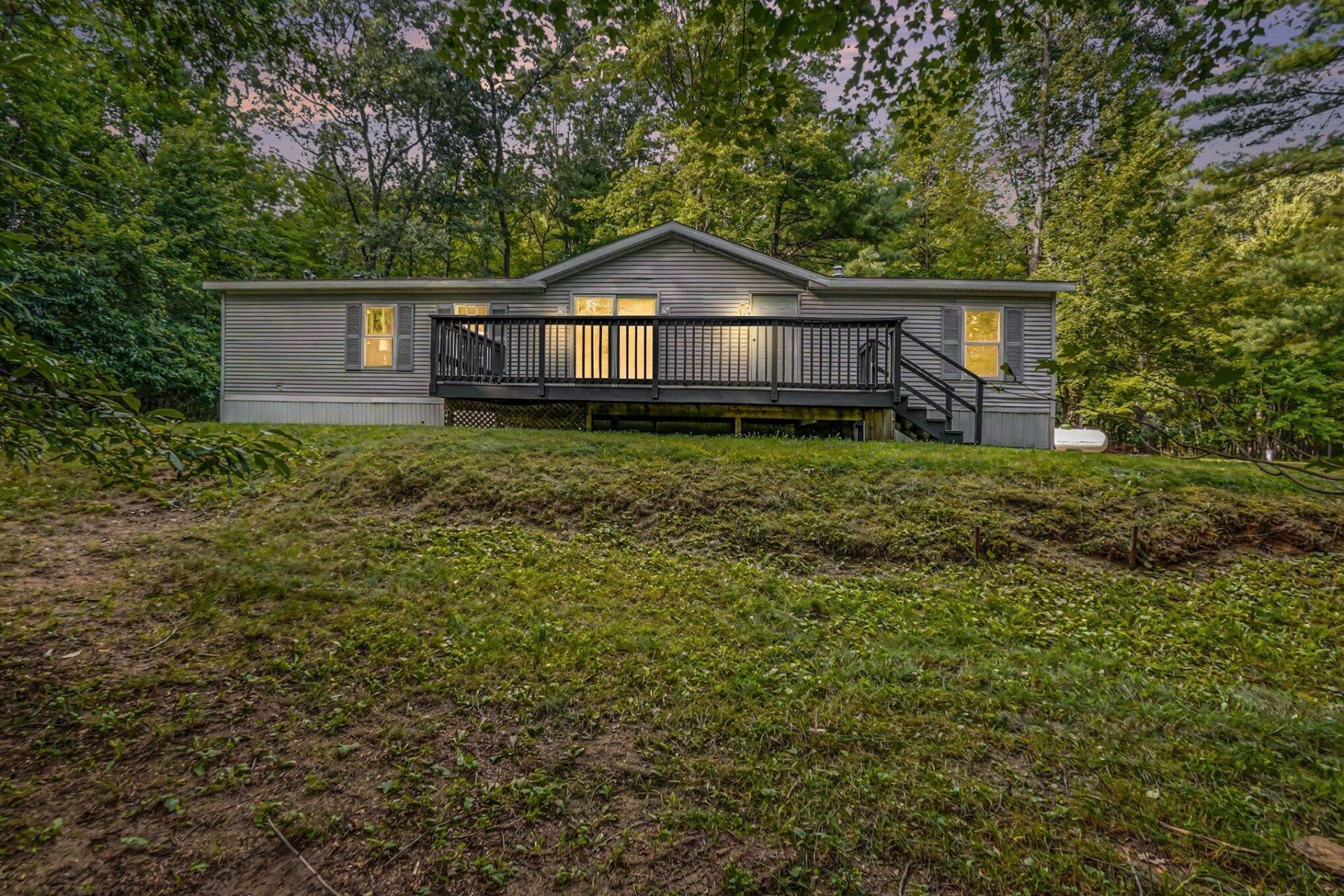8253 E 62nd Street, Newaygo, MI 49337 Main Photo