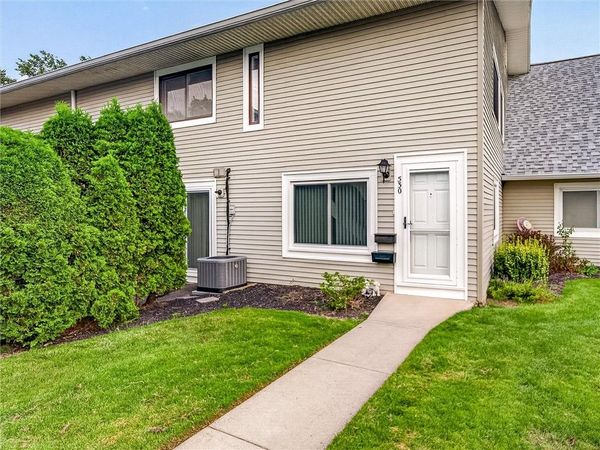 530 Eastbrooke Lane , Rochester, NY 14618