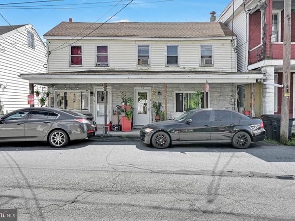 52 W WATER STREET , CUMBOLA, PA 17930
