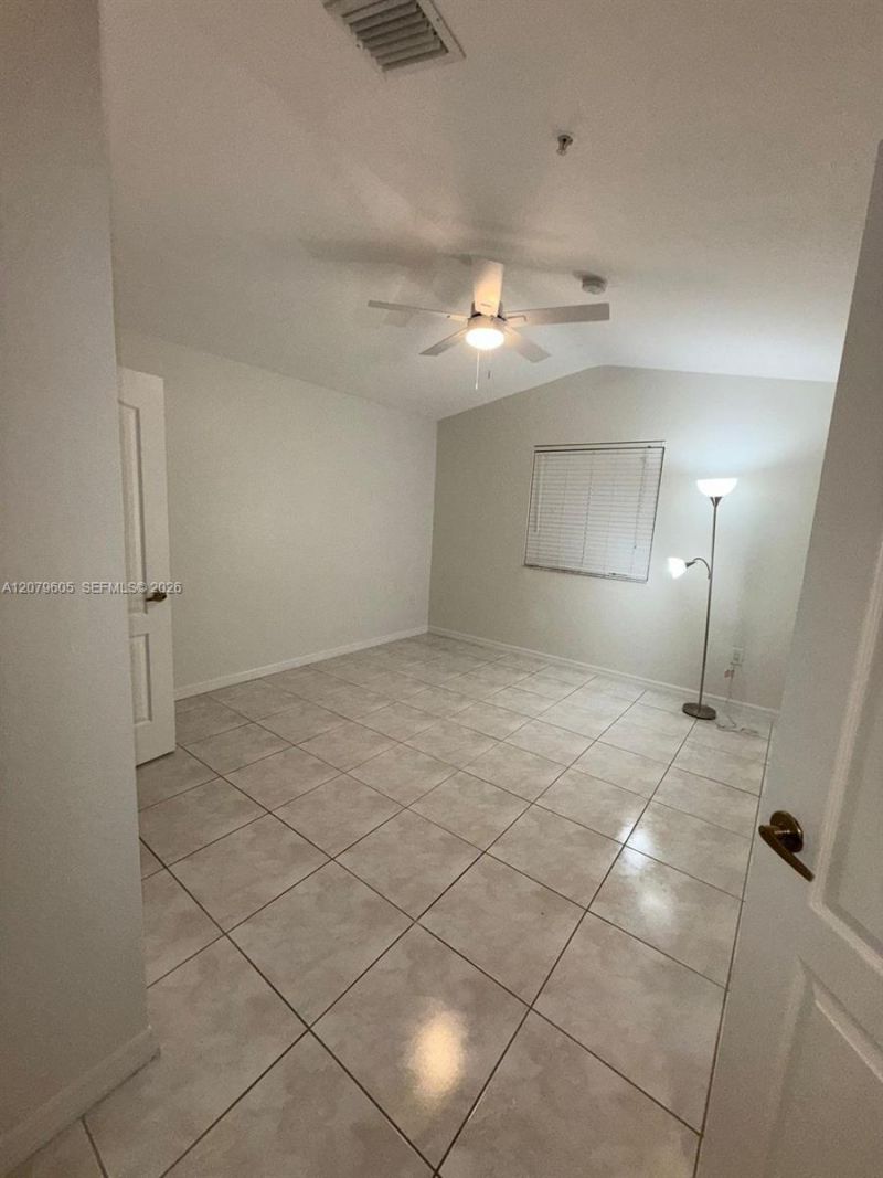 8956 W Flagler St , Unit 208, Miami, FL 33174 Photo