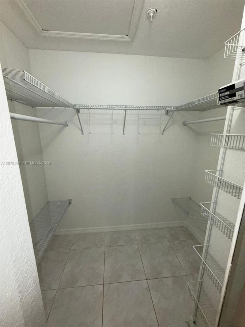 8956 W Flagler St , Unit 208, Miami, FL 33174 Photo