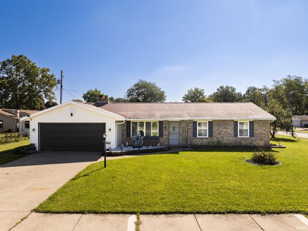 7735 Newlin Drive, Fort Wayne, IN 46816