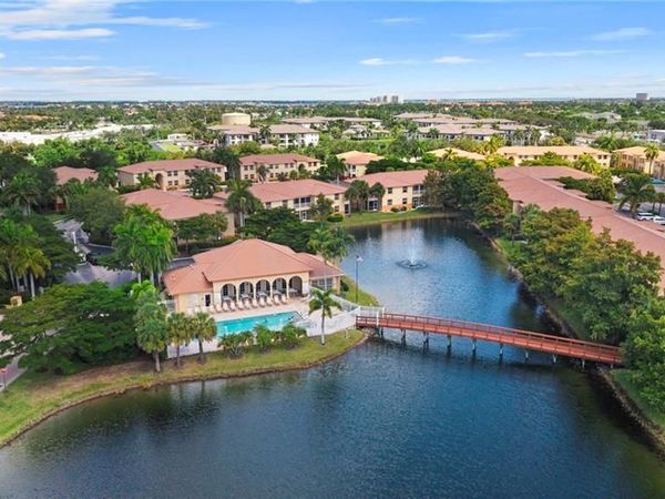 15551 Bellamar DR, Unit 1321, FORT MYERS, FL 33908