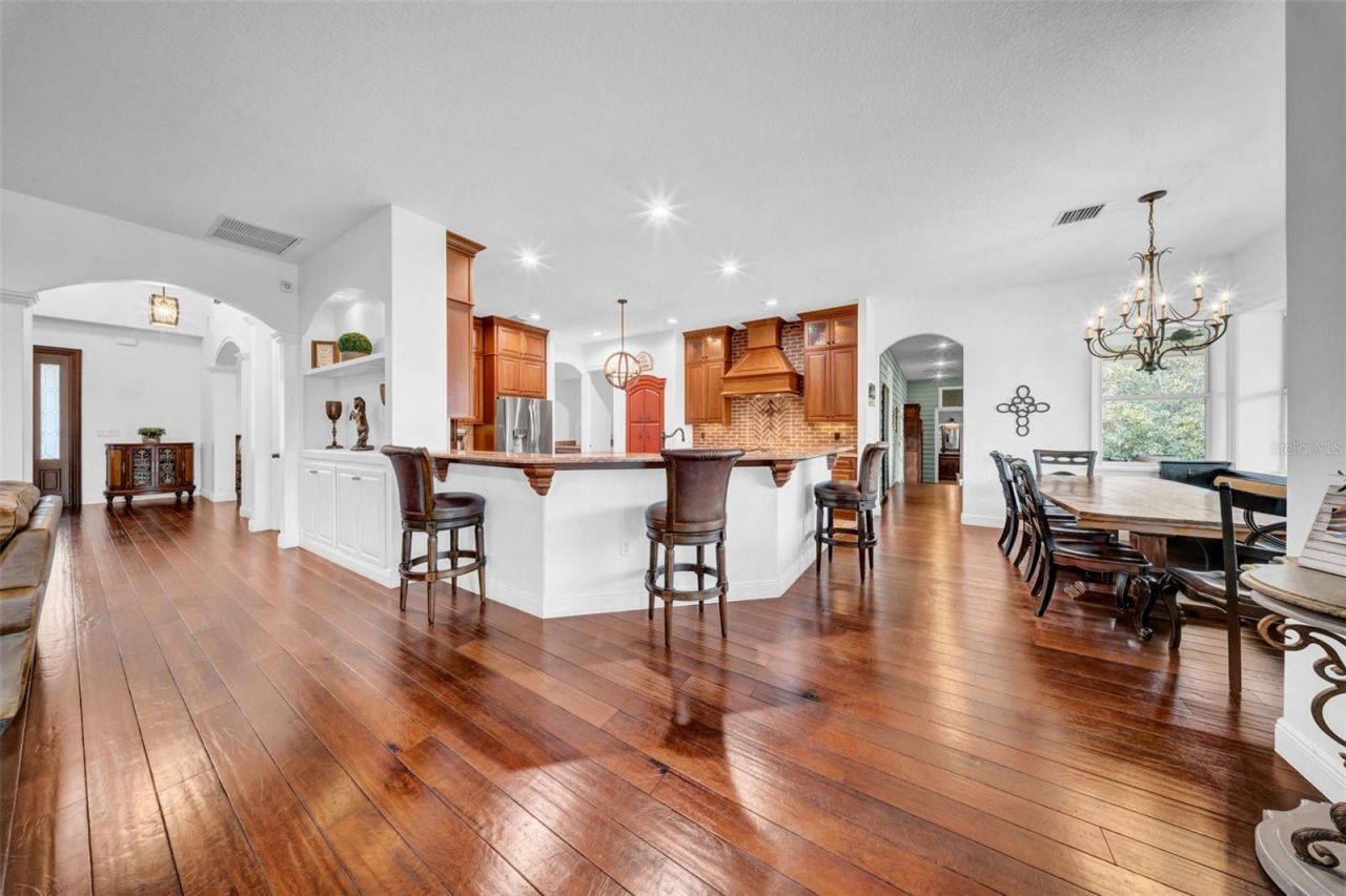 17930 Dorman Road, Lithia, FL 33547 Photo