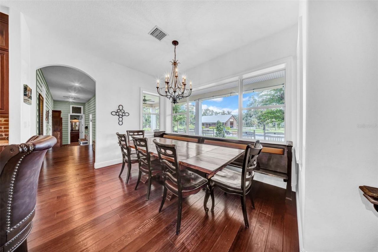 17930 Dorman Road, Lithia, FL 33547 Photo