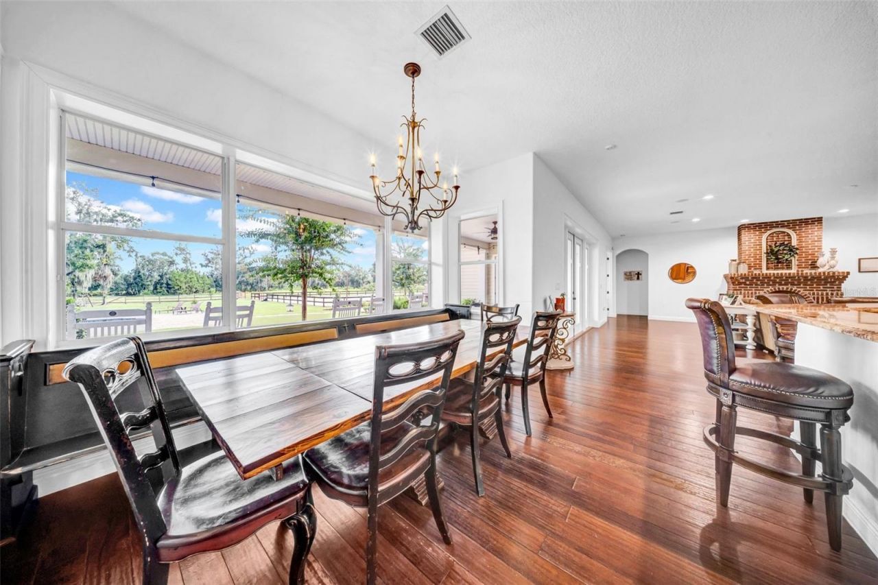 17930 Dorman Road, Lithia, FL 33547 Photo