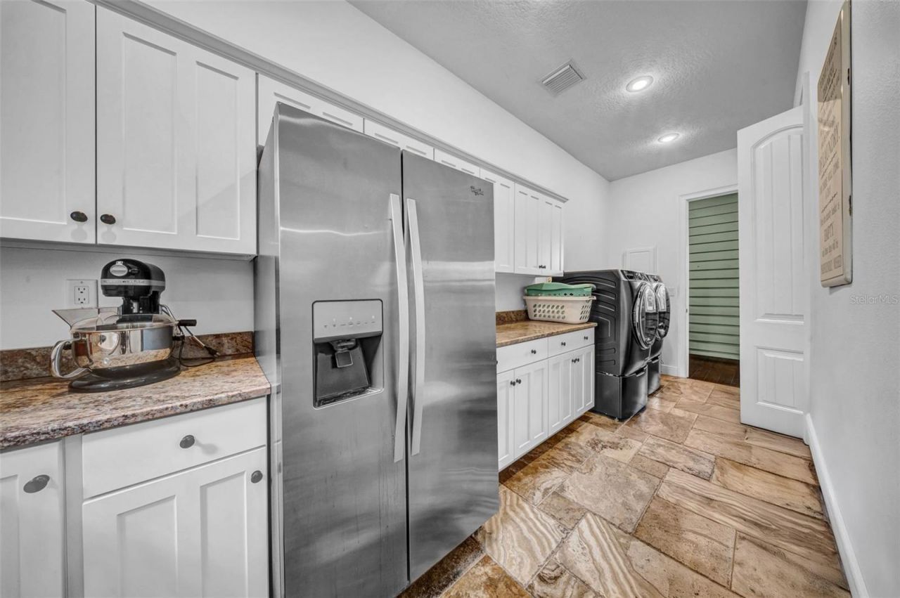 17930 Dorman Road, Lithia, FL 33547 Photo