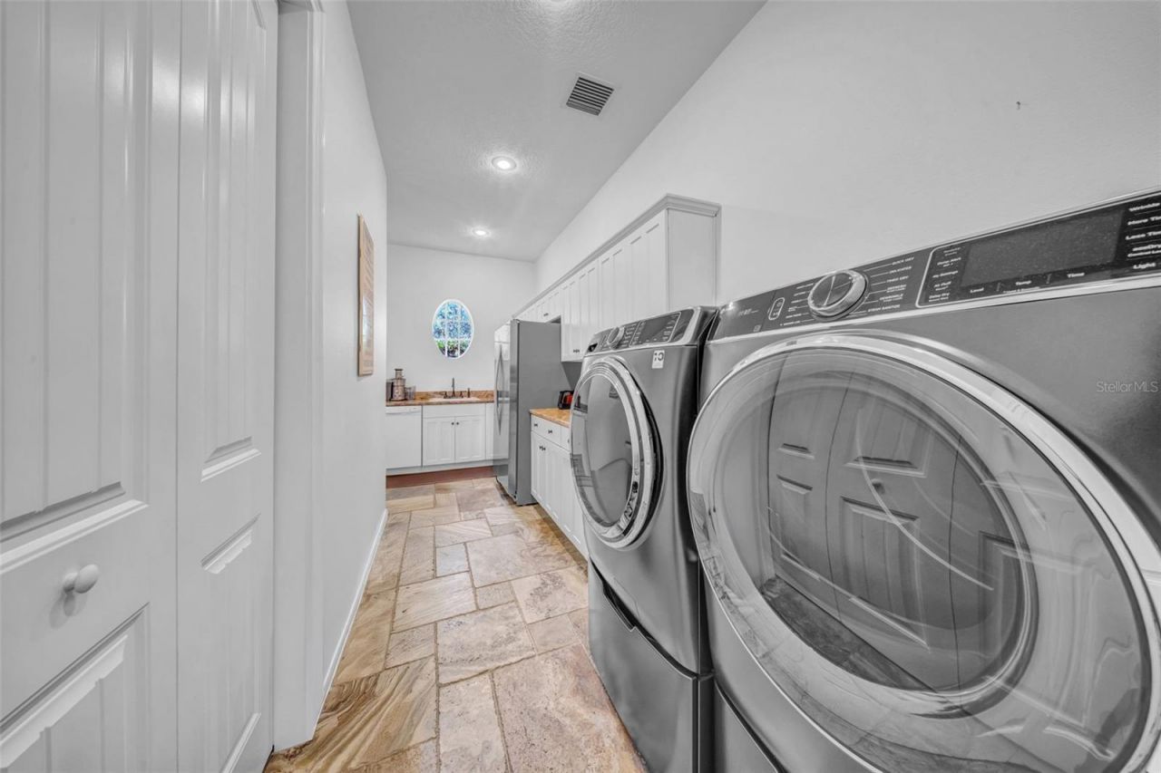 17930 Dorman Road, Lithia, FL 33547 Photo