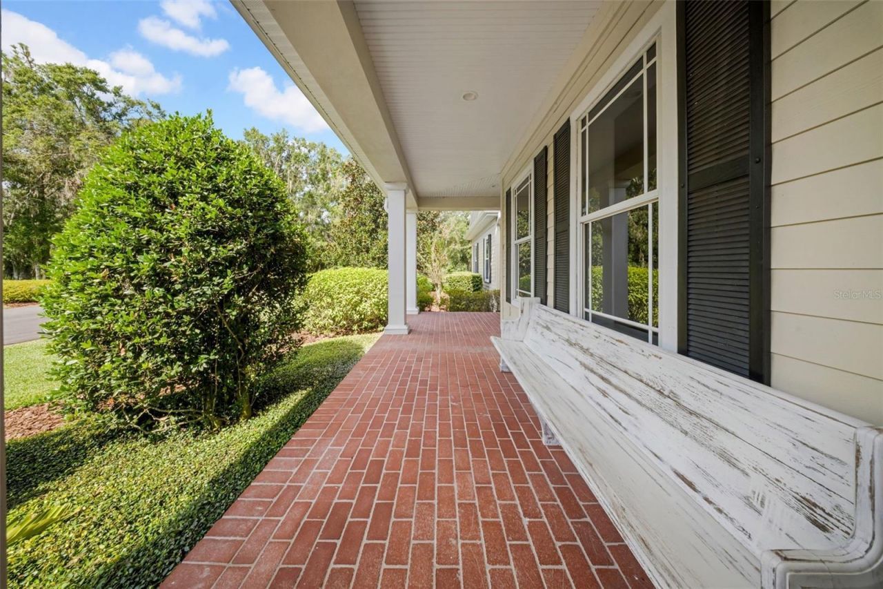 17930 Dorman Road, Lithia, FL 33547 Photo