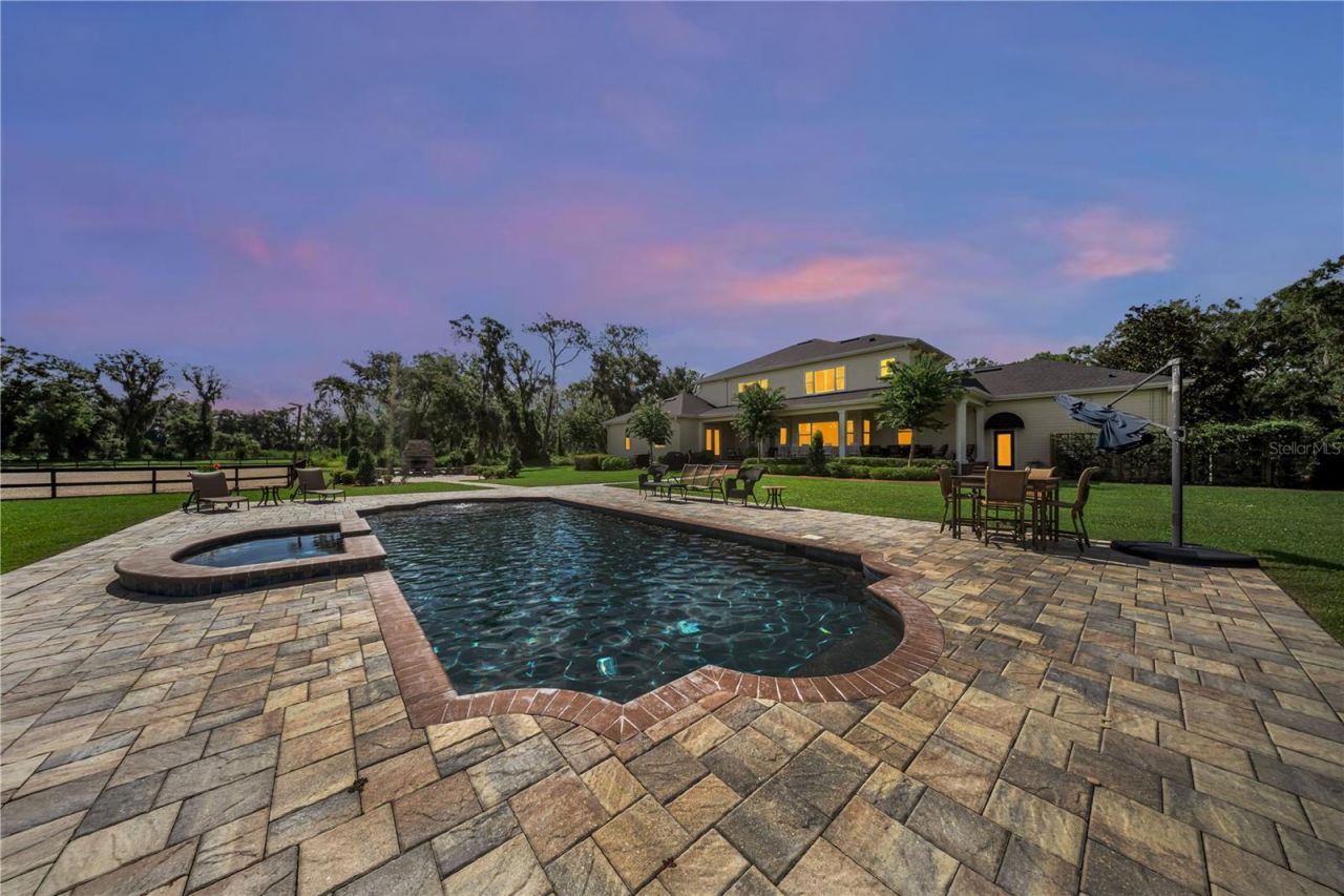 17930 Dorman Road, Lithia, FL 33547 Photo