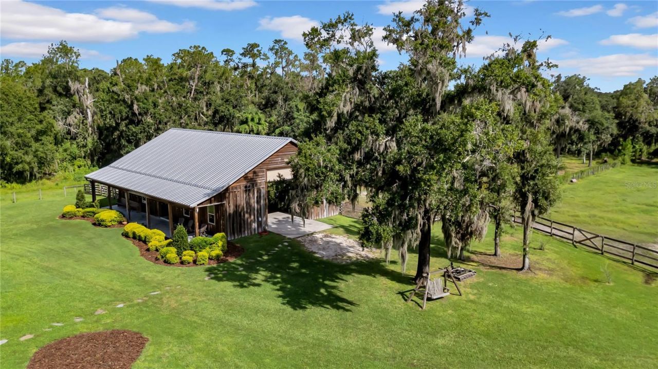 17930 Dorman Road, Lithia, FL 33547 Photo