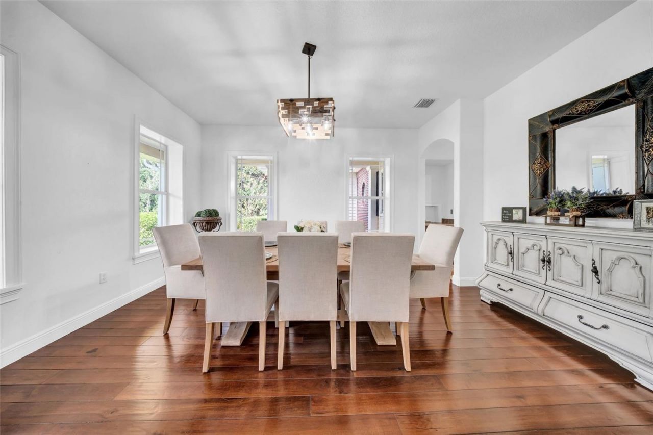 17930 Dorman Road, Lithia, FL 33547 Photo
