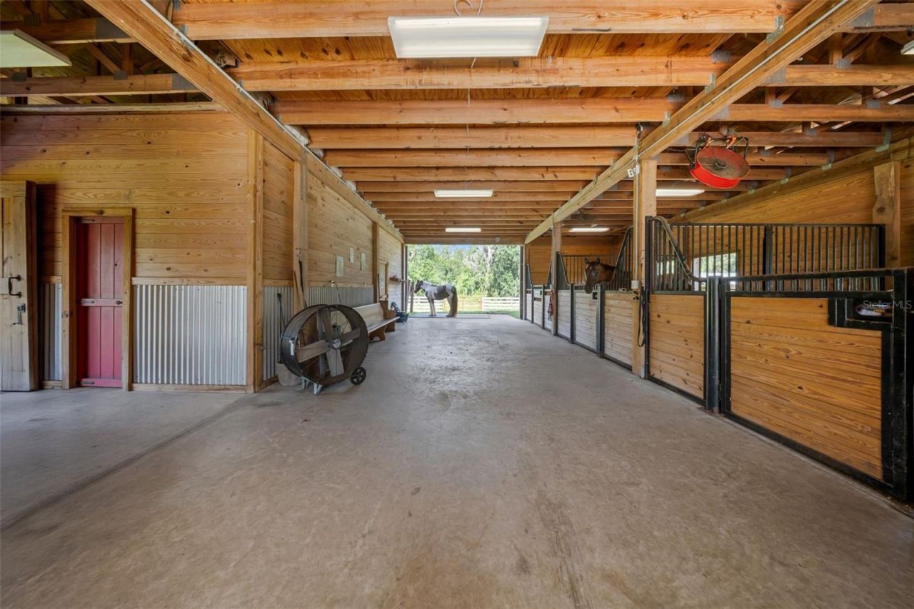17930 Dorman Road, Lithia, FL 33547 Photo