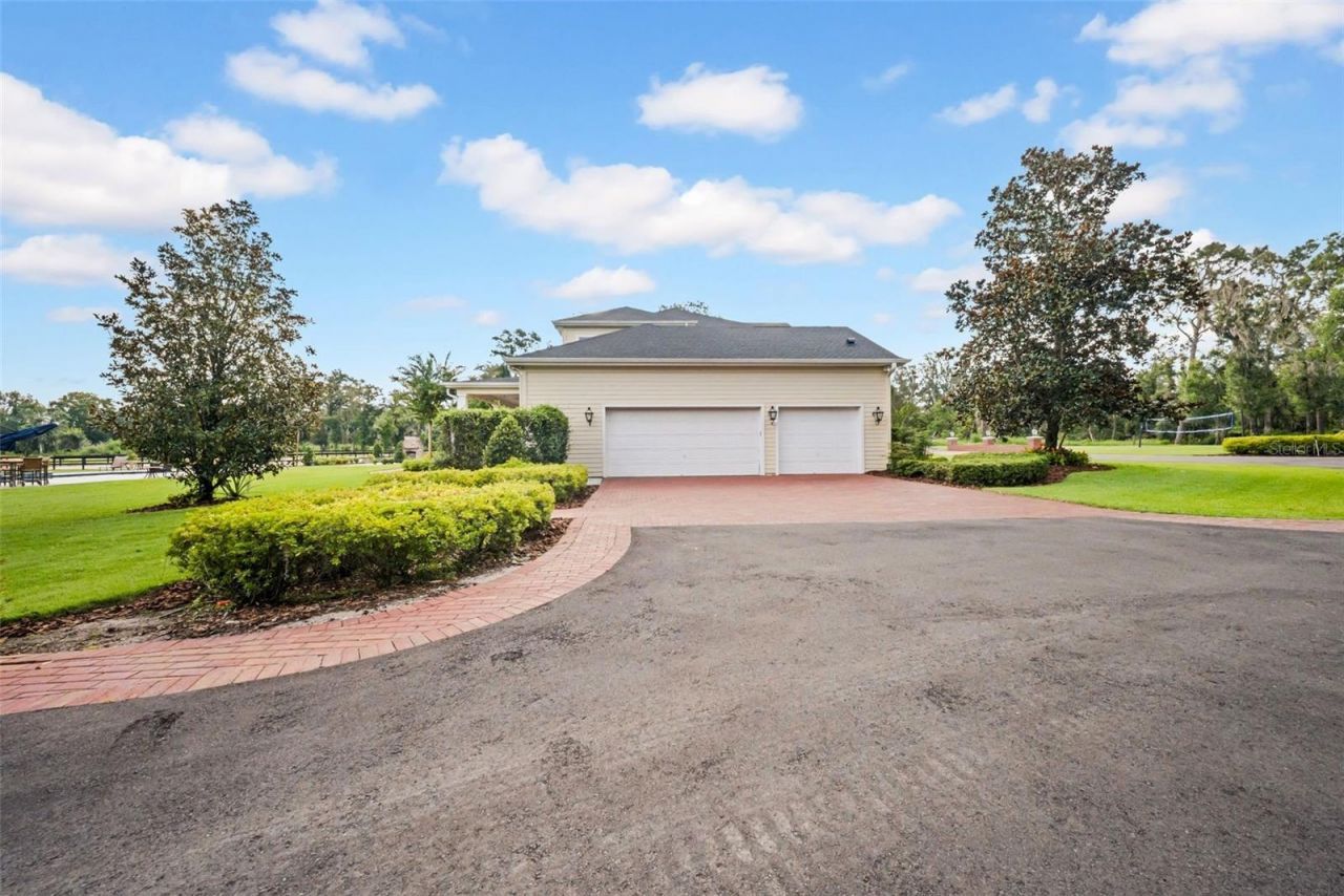17930 Dorman Road, Lithia, FL 33547 Photo