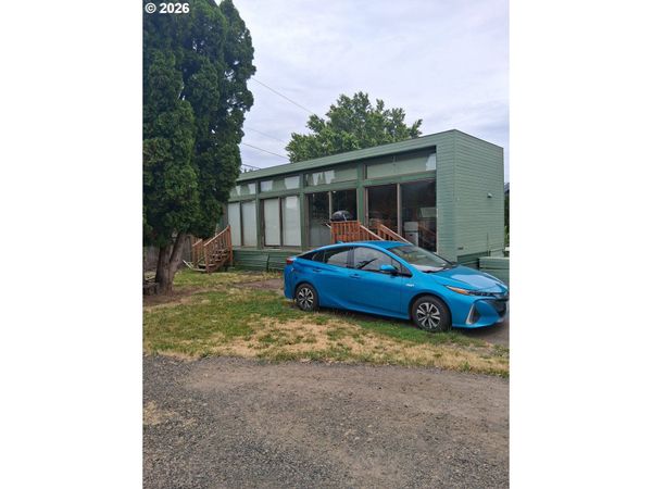 3831 Pacific AVE, Unit 1, Forest Grove, OR 97116