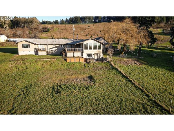 6110 SE YAMPO RD, Amity, OR 97101