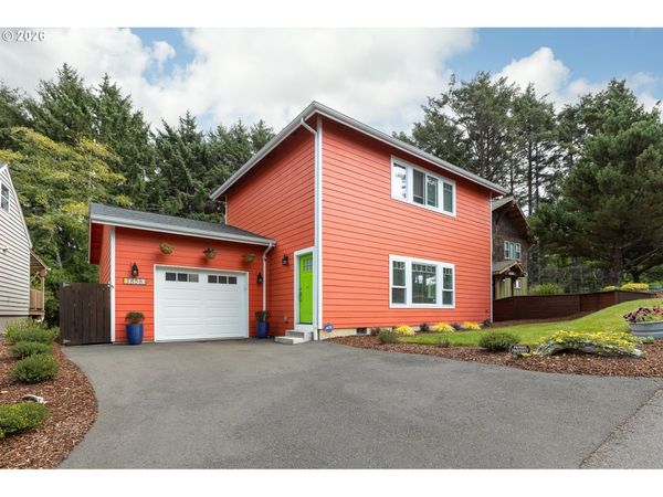 1858 SW COAST AVE, Lincoln City, OR 97367