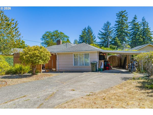 2157 MYRTLE AVE, Coos Bay, OR 97420