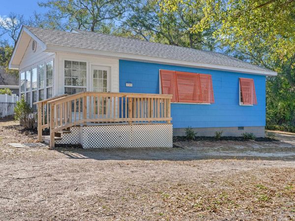 3703 Poinsett St., North Myrtle Beach, SC 29582