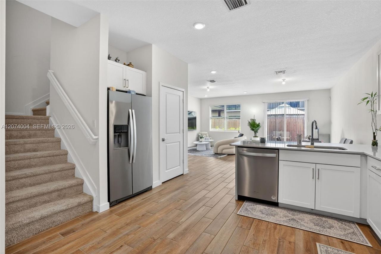 163 NE 13th Cir, Unit N/a, Homestead, FL 33033 Photo