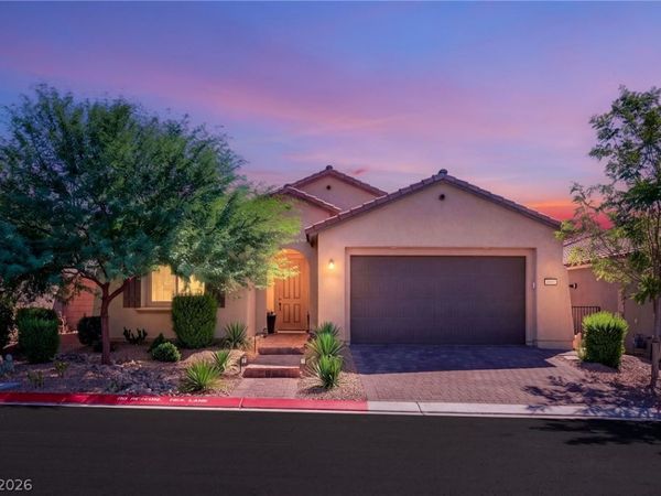 6490 Sandero Springs Street , Las Vegas, NV 89166