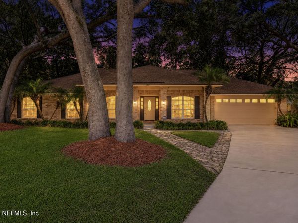1911 ST MARYS Court, Jacksonville, FL 32223