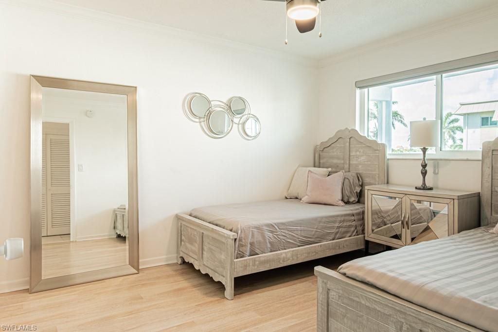 72 7th St S, Unit 203, Naples, FL 34102 Photo