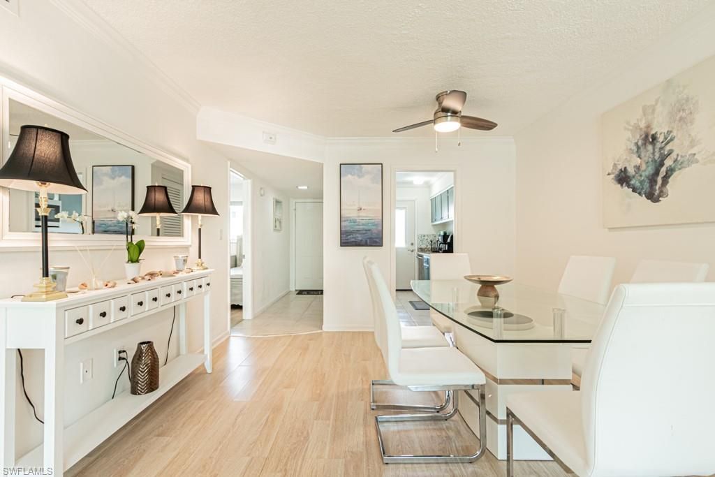 72 7th St S, Unit 203, Naples, FL 34102 Photo