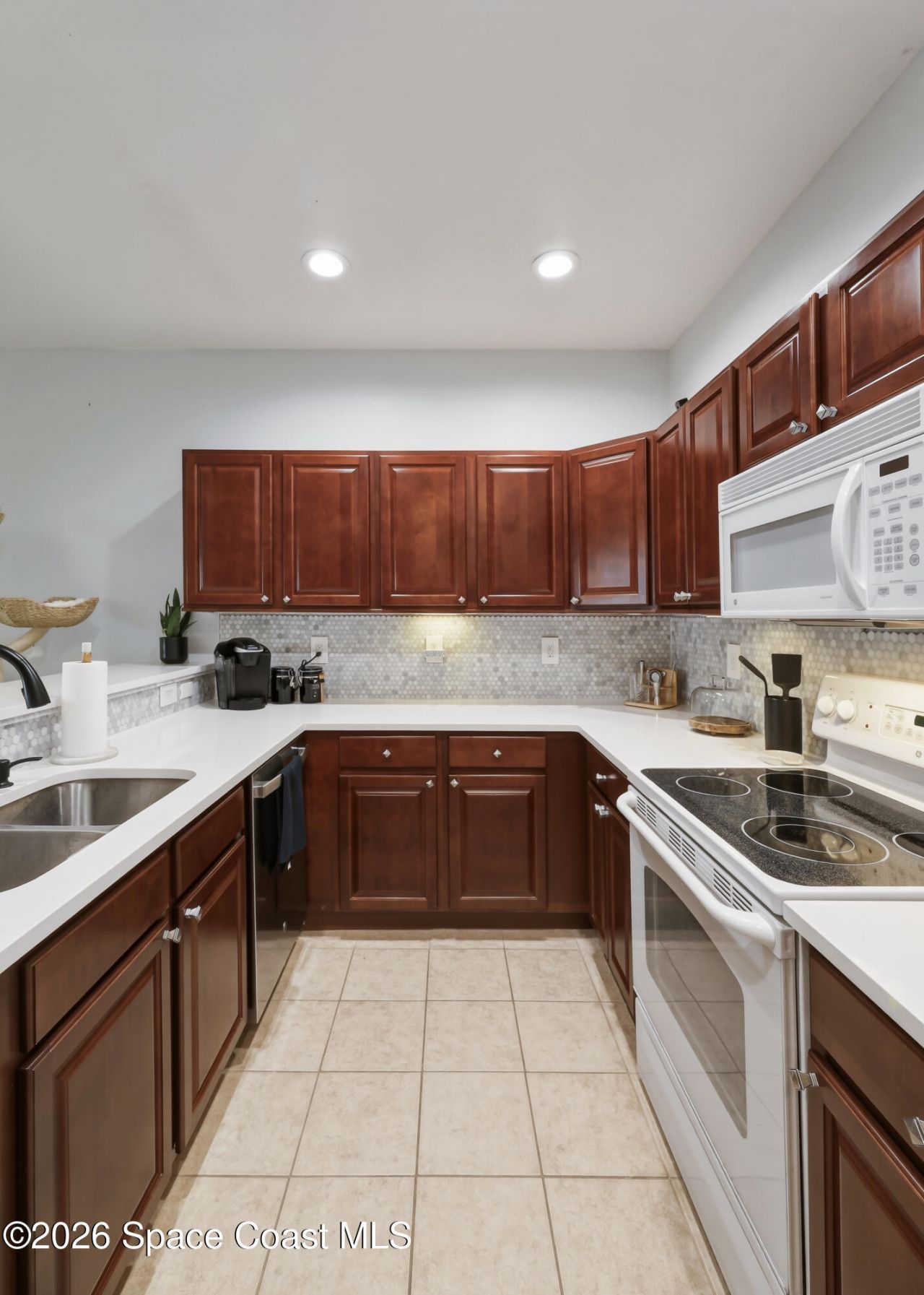906 Ocaso Lane, Unit 104, Rockledge, FL 32955 Photo