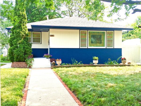 4950 Penn Avenue N, Minneapolis, MN 55430