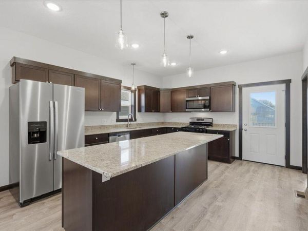 1785 Morning Glory Drive, River Falls, WI 54022