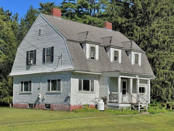 109 Church Ln, Hardwick, MA 01094