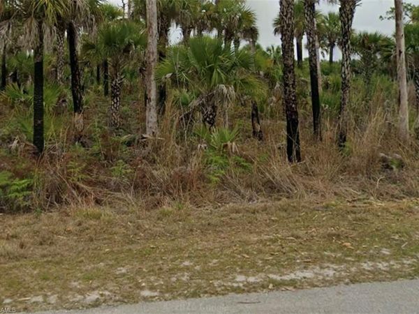 2695 22nd AVE SE, NAPLES, FL 34117