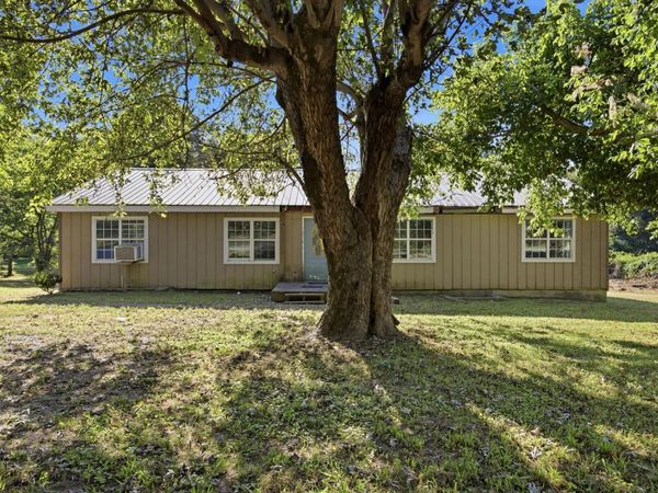 9334 Tennessee 58 , Harrison, TN 37341