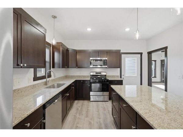 1785 Morning Glory Drive, River Falls, WI 54022
