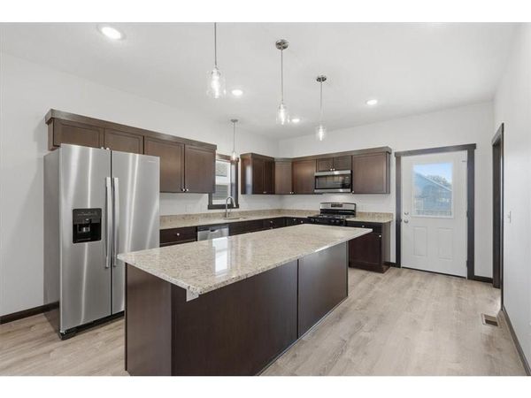 1785 Morning Glory Drive, River Falls, WI 54022