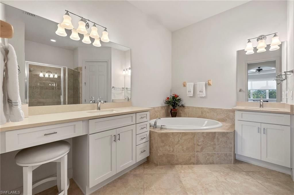 10251 Glastonbury Cir , Unit 201, Fort Myers, FL 33913 Photo