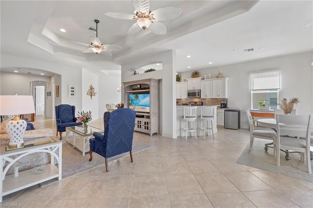 10251 Glastonbury Cir , Unit 201, Fort Myers, FL 33913 Photo
