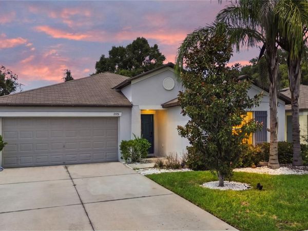 2979 MOULDEN HOLLOW DRIVE , ZEPHYRHILLS, FL 33540