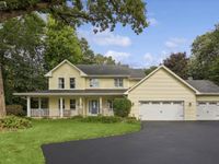 11115 E Riviera Drive, Spring Grove, IL 60081 primary photo