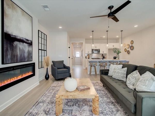 1927 Kinnard Alley , Kennesaw, GA 30144