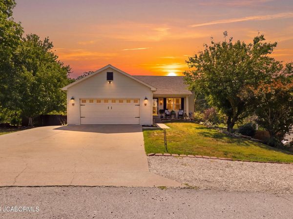 177 TRAIL RIDGE LANE, Camdenton, MO 65020