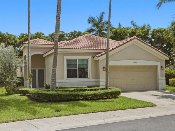 1508 Winterberry Ln , Weston, FL 33327