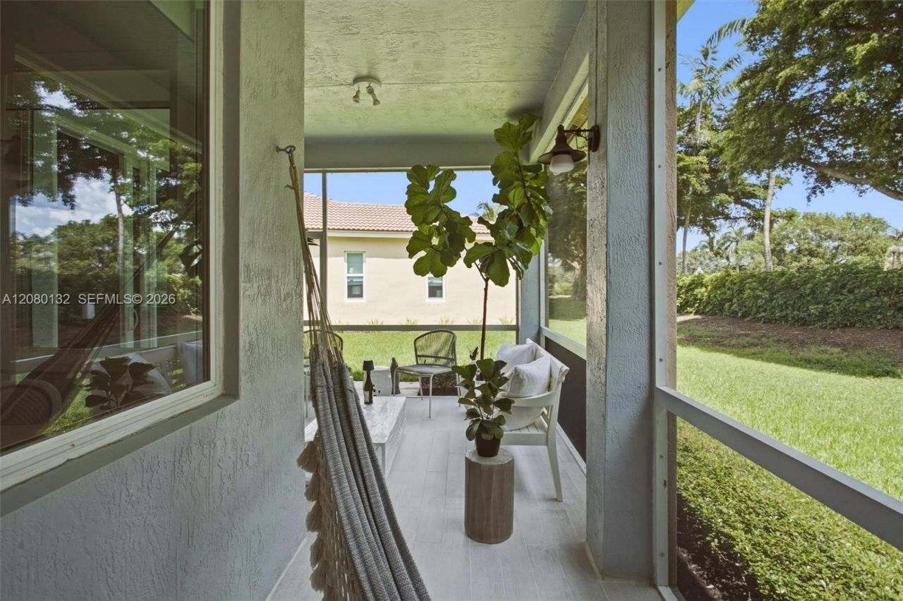 1508 Winterberry Ln , Weston, FL 33327 Photo