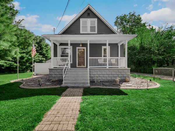 304 S Roosevelt Road , Knox, IN 46534