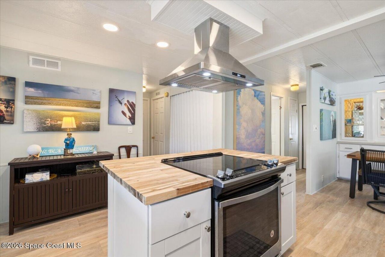 601 Seagull Drive , Sebastian, FL 32976 Photo