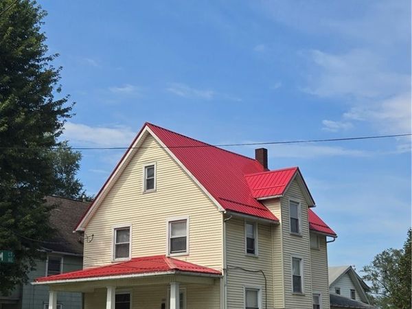 2137 2nd Street NE, Canton, OH 44704